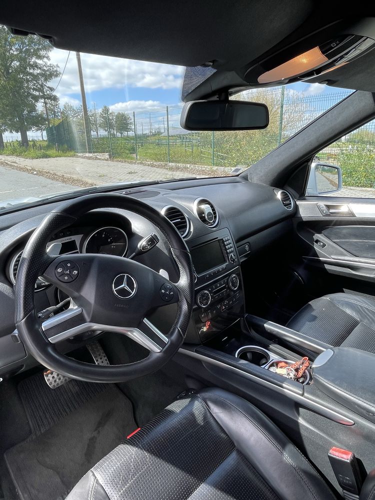 Mercedes ML 63 AMG  6.3L 510 Cv