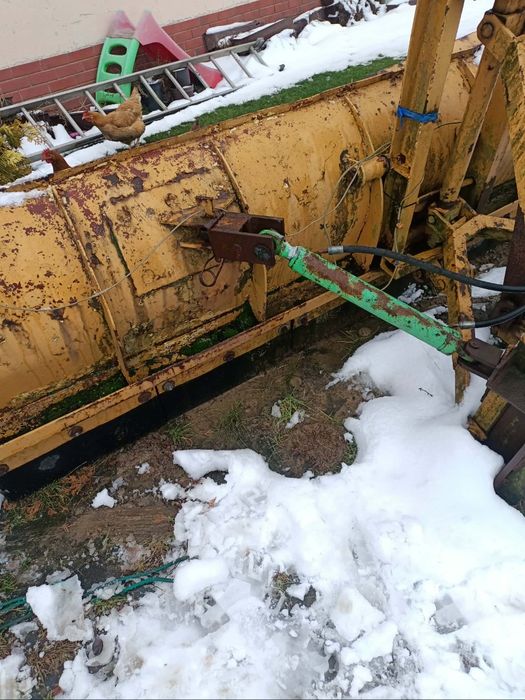 Pług do odśnieżania