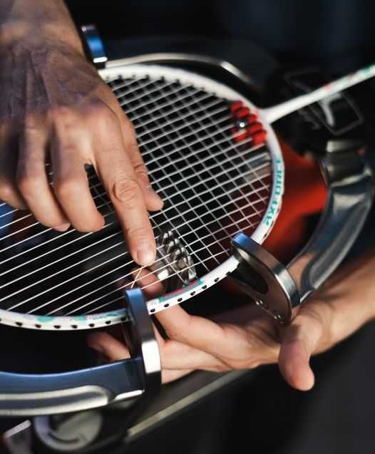 Encordoamento raquetes Badminton