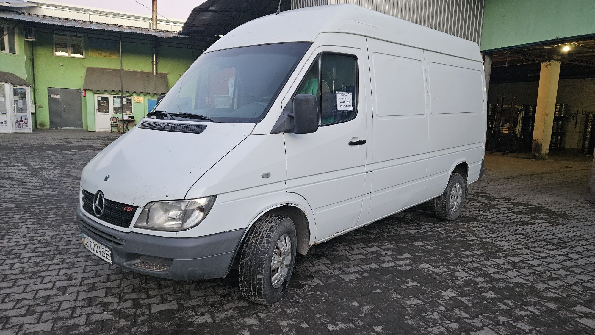 Mercedes-Benz Sprinter 211