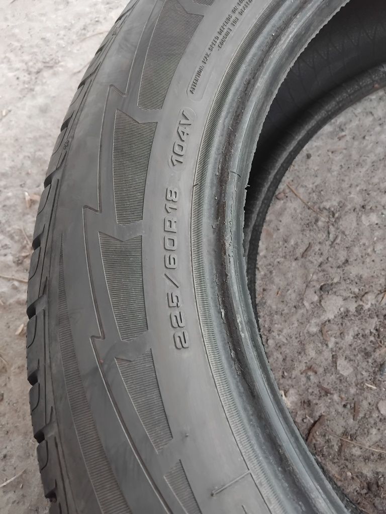 Шина Goodyear 225/60R18 104V. Шины зима 34 20 год