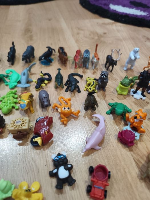 Кіндери тварини та інші лотом