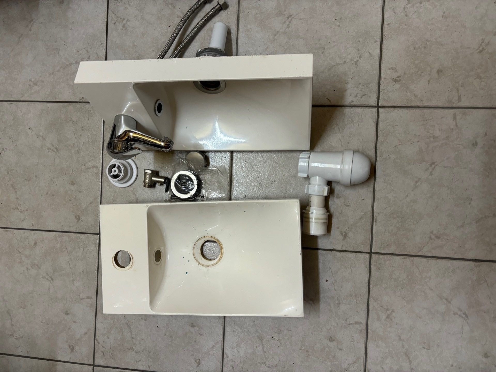 Umywalka Penelope 44x220/45 2sztuki