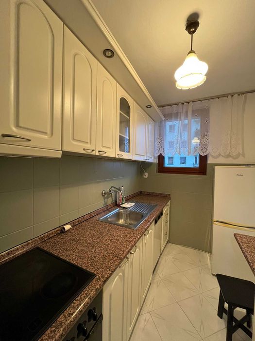 Wynajmę 2 pokojowe mieszkanie z dużym balkonem ul Cichociemnych