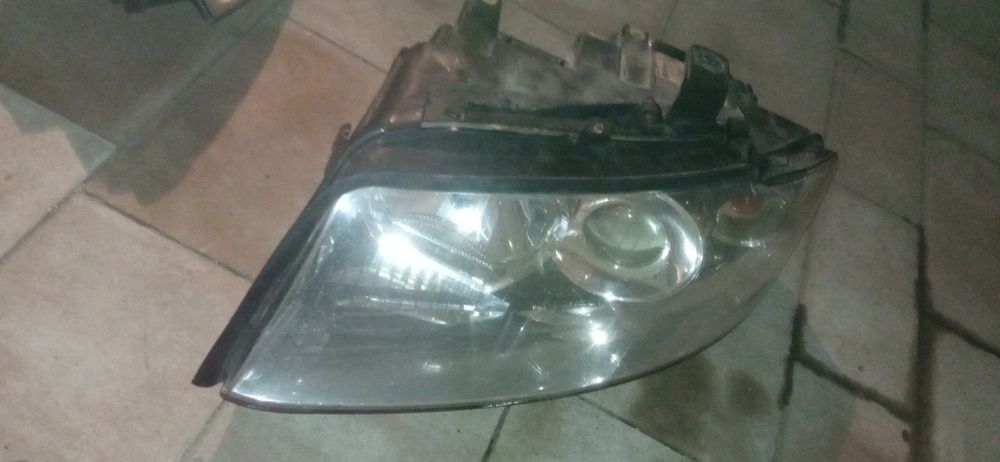 Refrektor lampa Audi A4