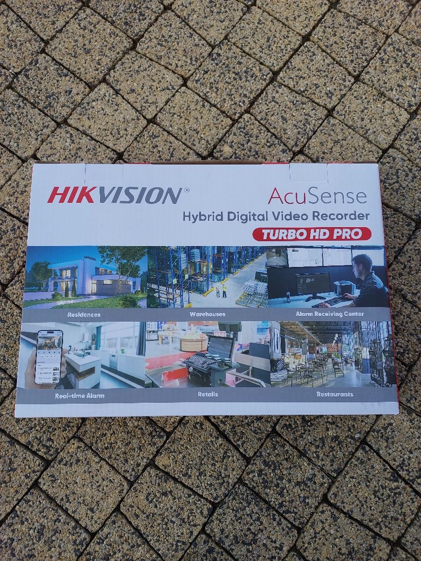 Rejestrator do kamer Hikvision