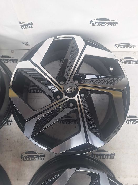 Felgi aluminiowe 5 x 114,3 R 18 Alufelgi oryginalne Carbonado Hyundai