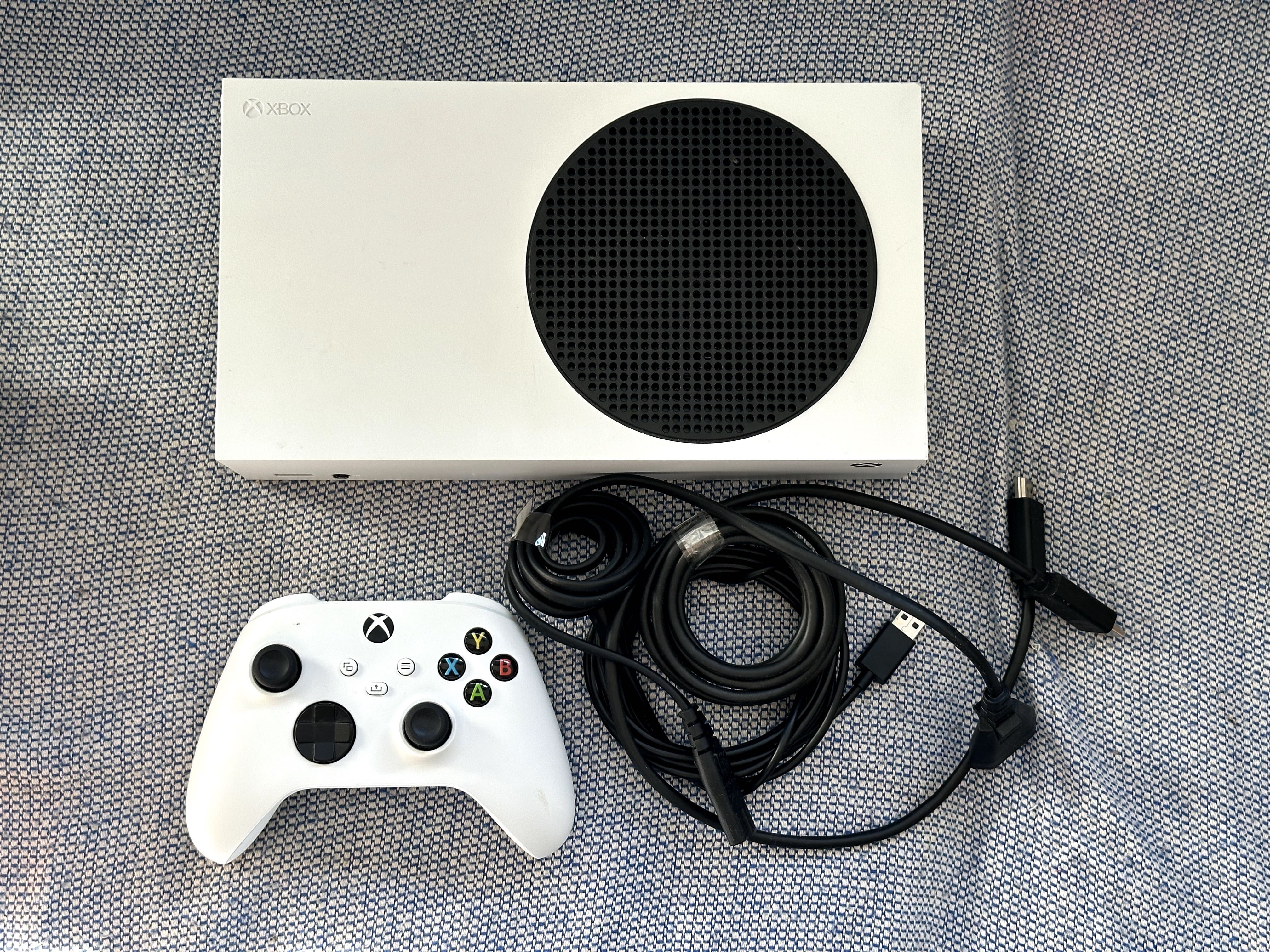 Ігрова консоль Microsoft Xbox Series S 512GB (приставка) + акумулятор