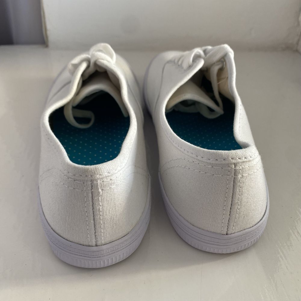 Нові кеди білі жіночі в стилі Vans тряпчані літні 37 р