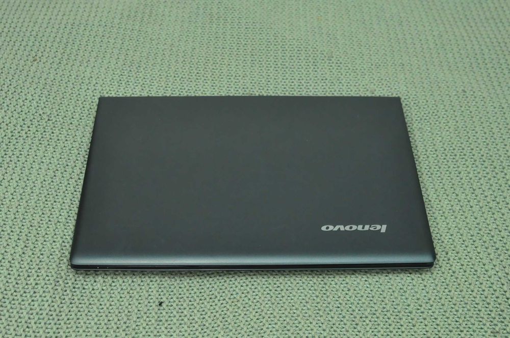 Мощный ноутбук Lenovo 100  (4 ядра /8Gb/ SSD / video 2Gb)