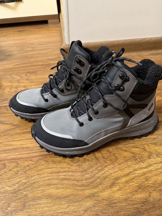 Зимові черевики  Clarks, оригінал, нові