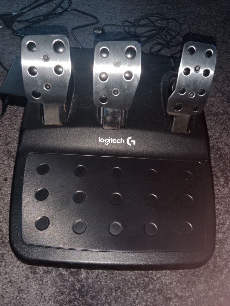 Kierownica do gier (Logitech G920)