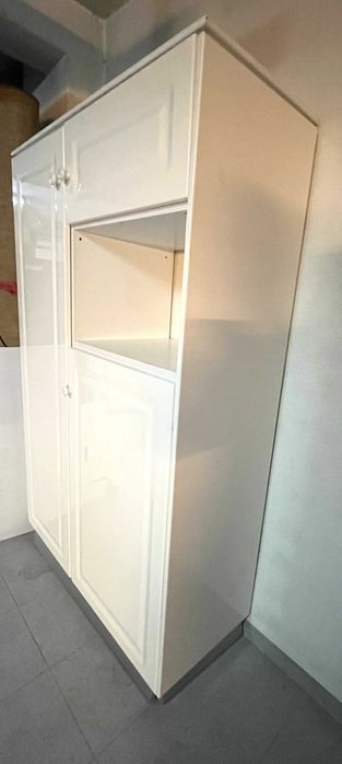 Móvel Despensa para Cozinha em Branco Lacado - Excelente
