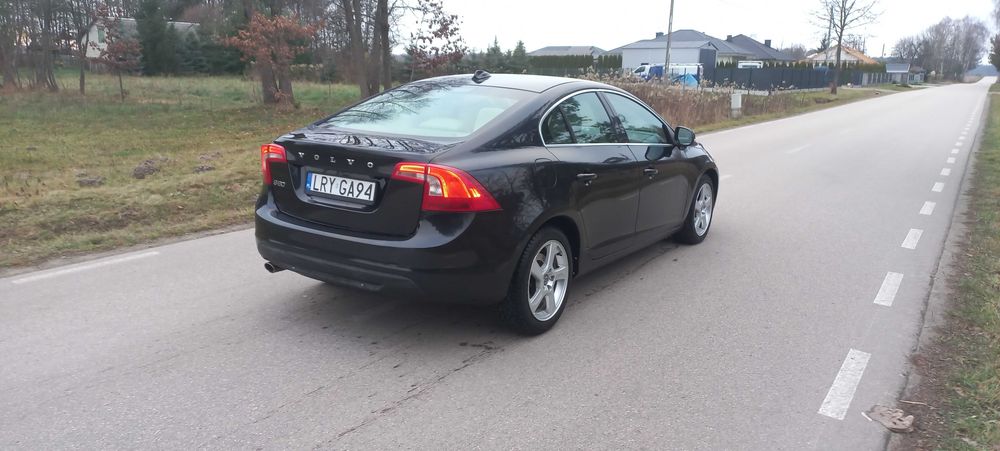 VOLVO S60 D3 Summum