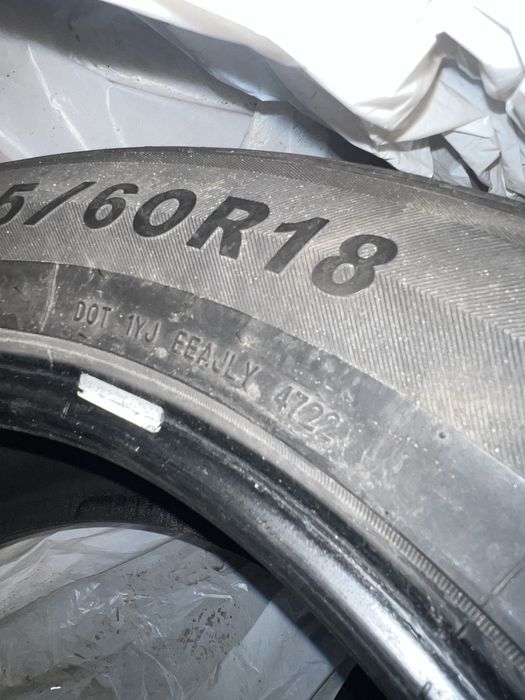 Літня резина шини 235/60/18 в гарному стані