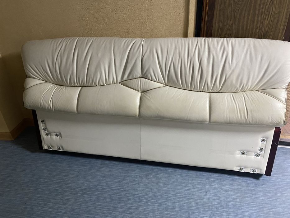 Ліжко двоспальне шкіряне