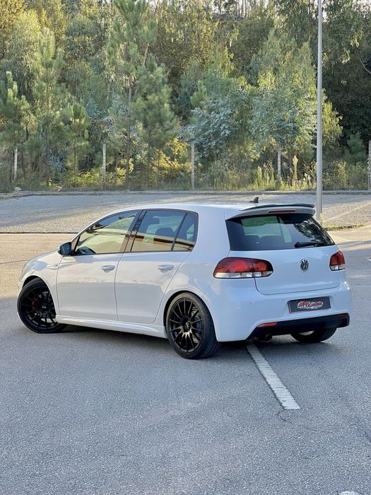 VOLKSWAGEN GOLF 6 1.6 TDI R-Line