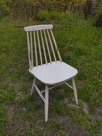 Stare krzesło drewniane patyczak