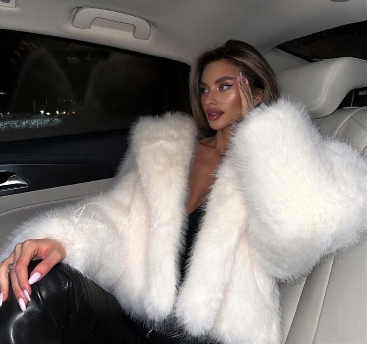 Сама трендова Еко шубка з Premium хутра Tissavel під песця