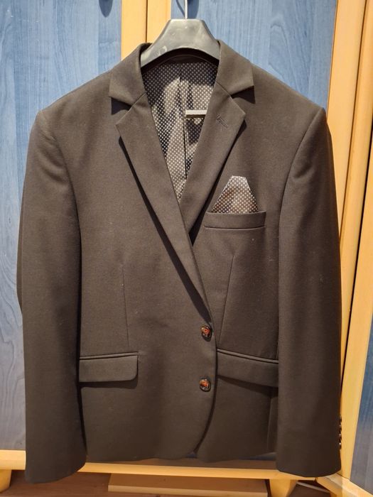 Garnitur męski czarny