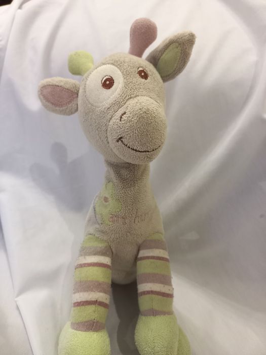 М'яка іграшка жирафа