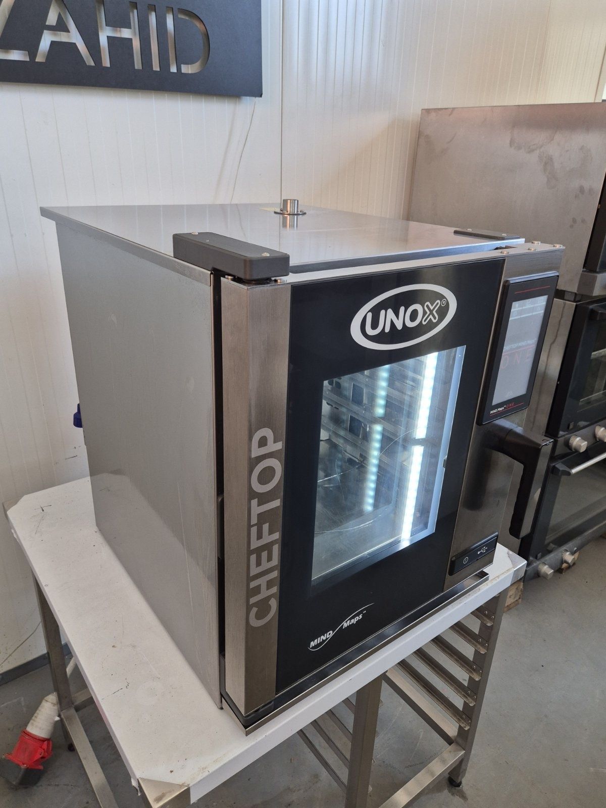 Пароконвектомат Unox Cheftop One