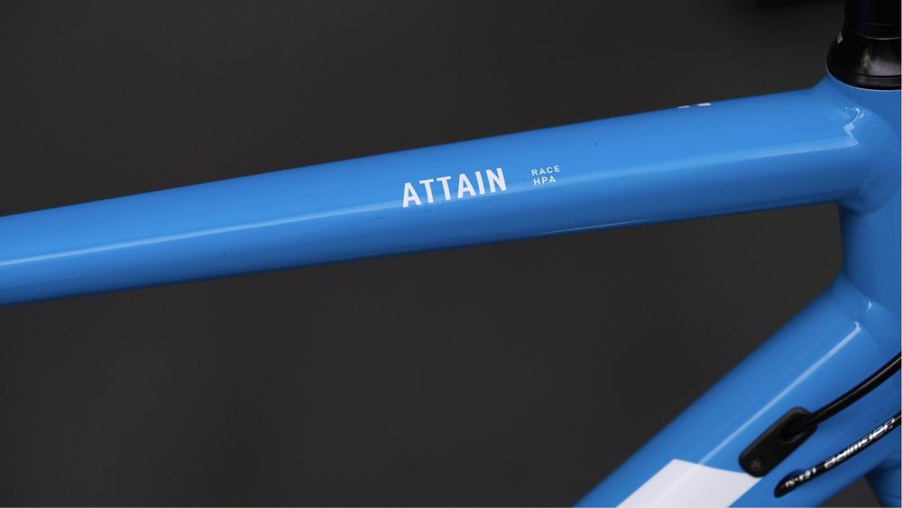 Шосейний велосипед Cube Attain Race Tiagra