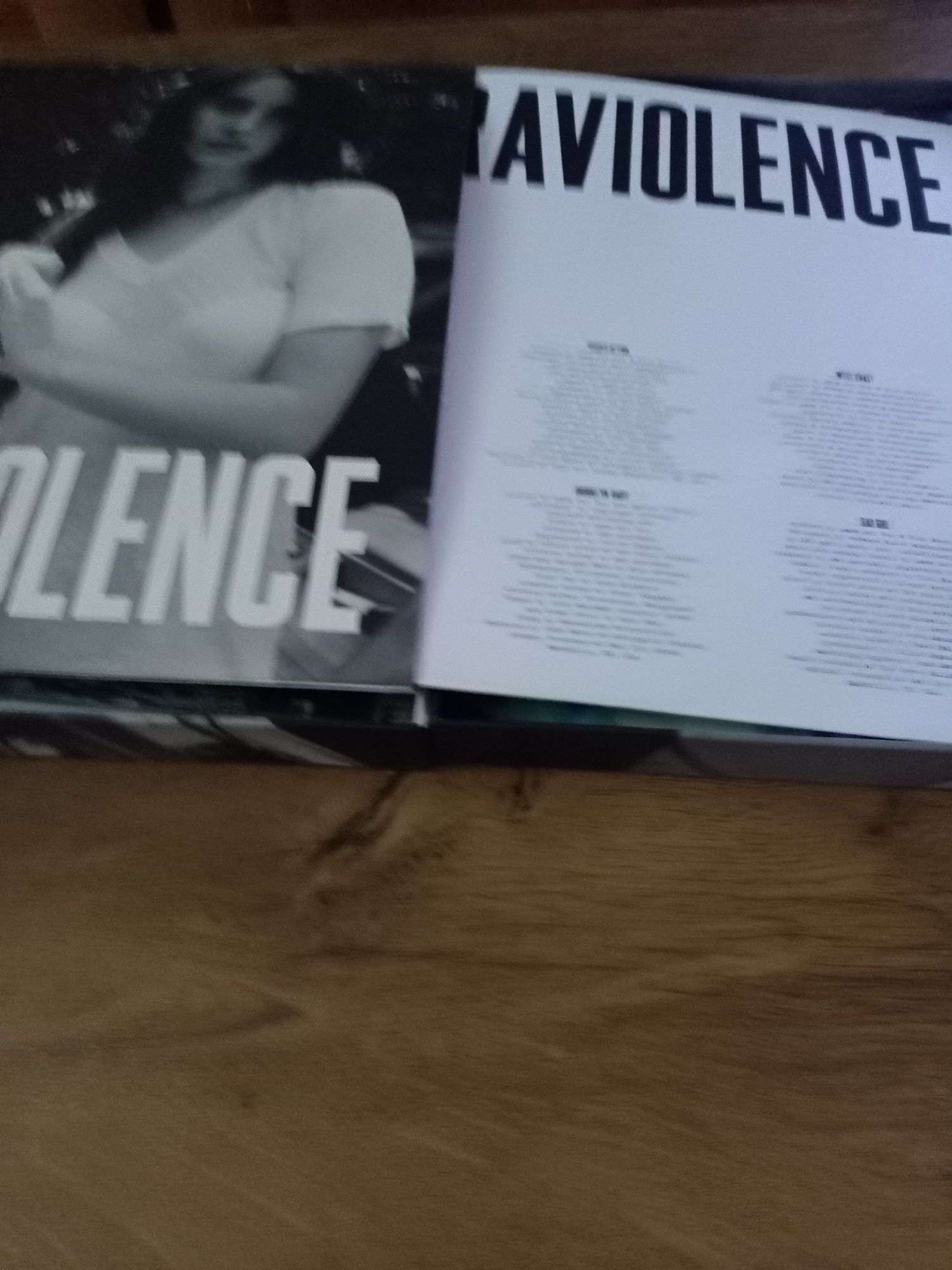 Ultraviolence Deluxe Limited Box Set