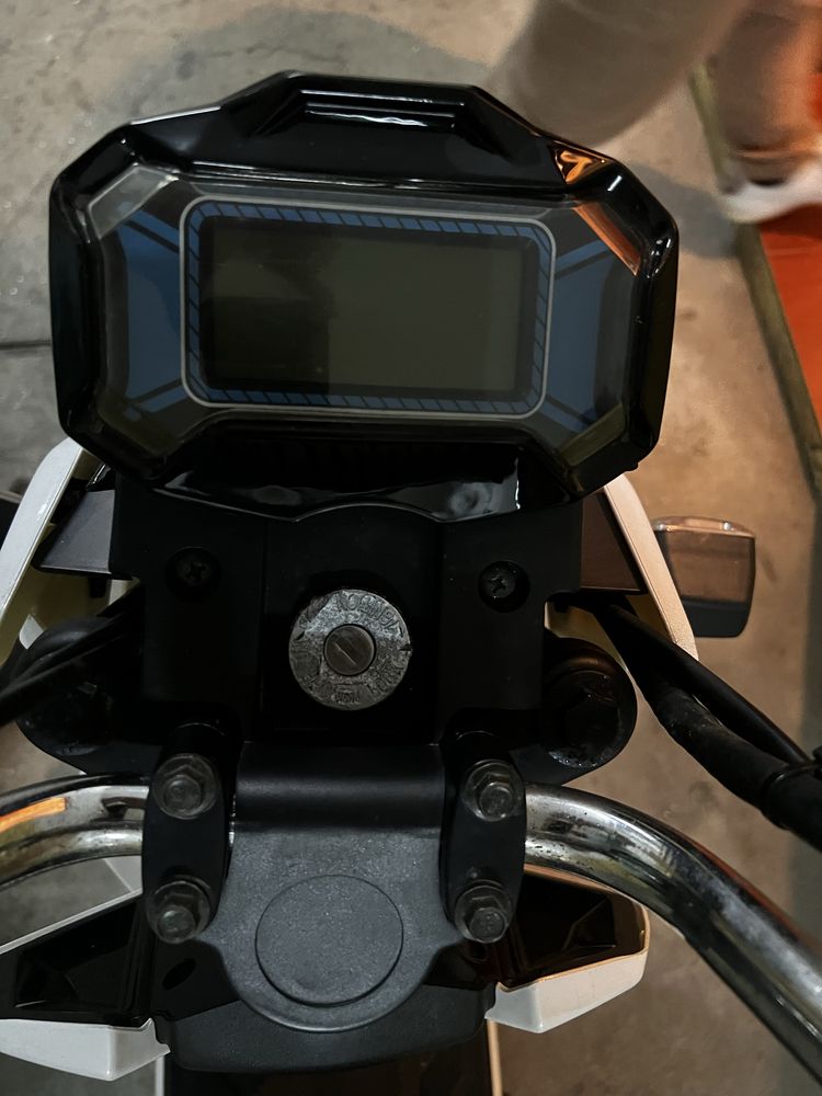 Scooter eletrica seventeen