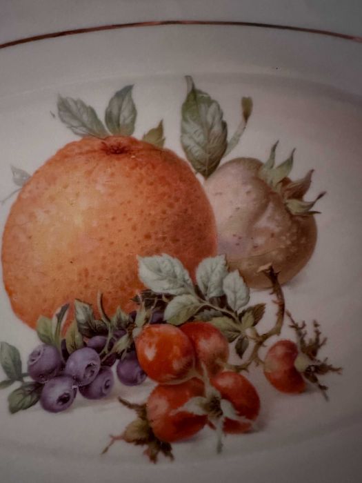 Тарелка фруктовница прорезной фарфор