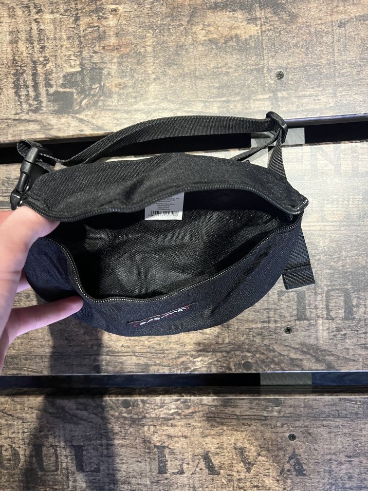 Бананка сумка сумочка Истпак eastpak istpak Істпак