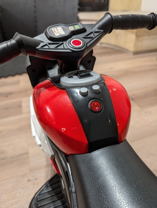 Moto de criança c/bateria