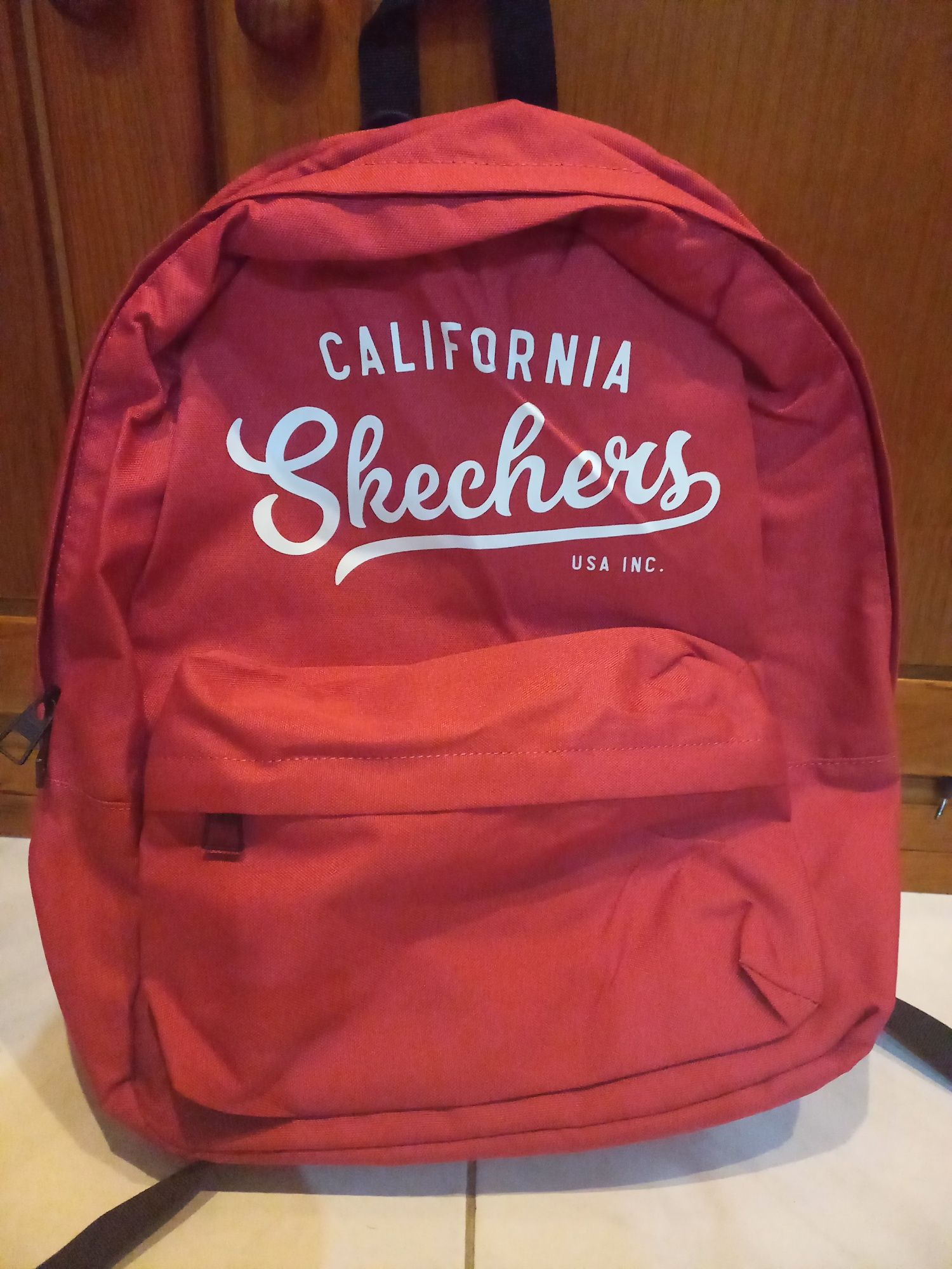 Mochilas varias marcas novas