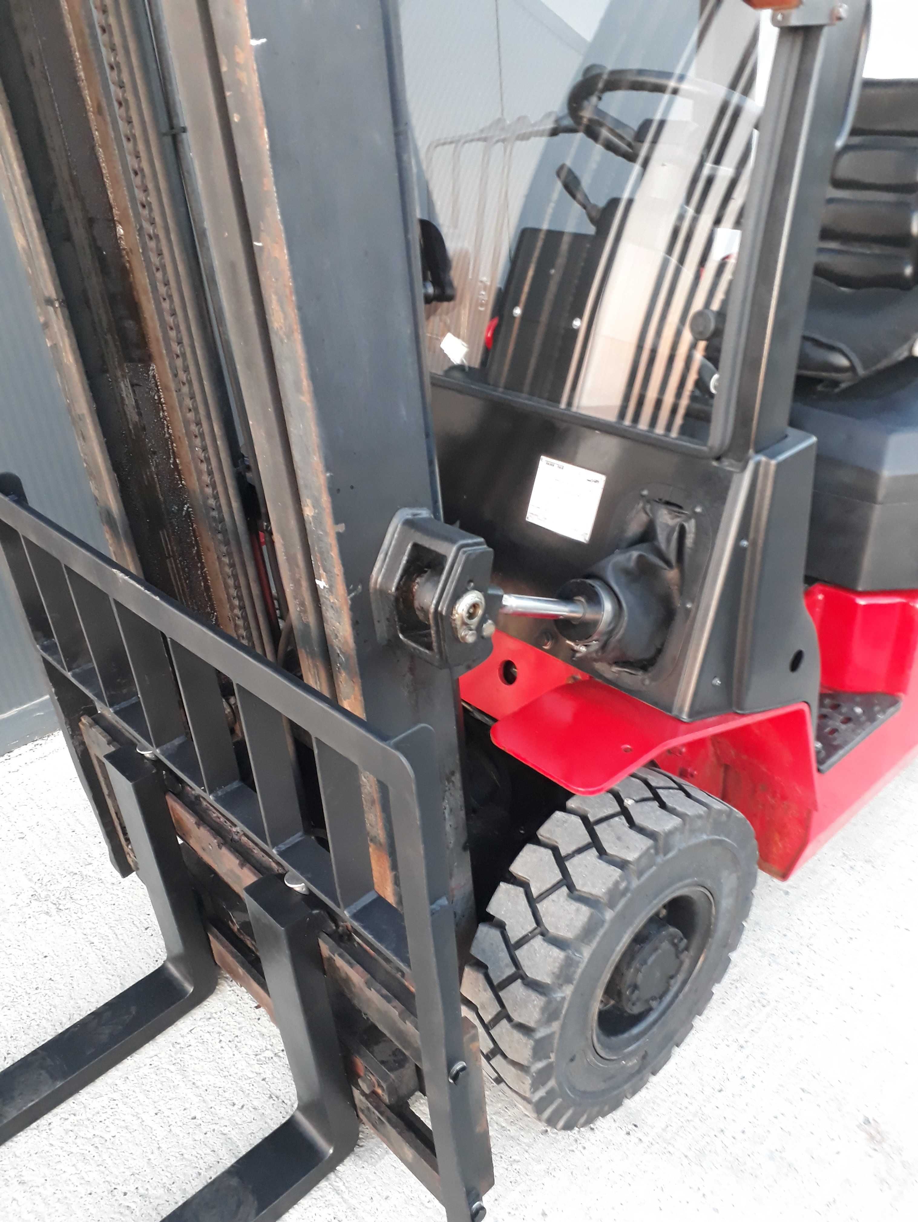 wózek widłowy spalinowy HC HANGCHA 1,8t