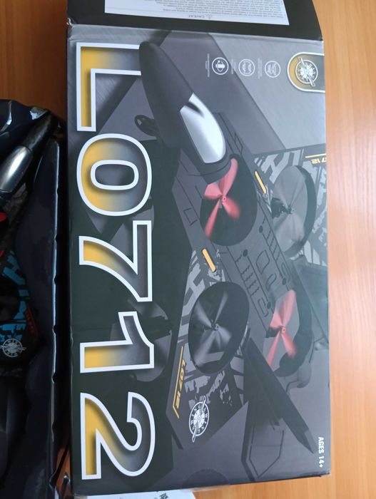 Літак Винищувач на радіокеруванні Подарунок хлопцю