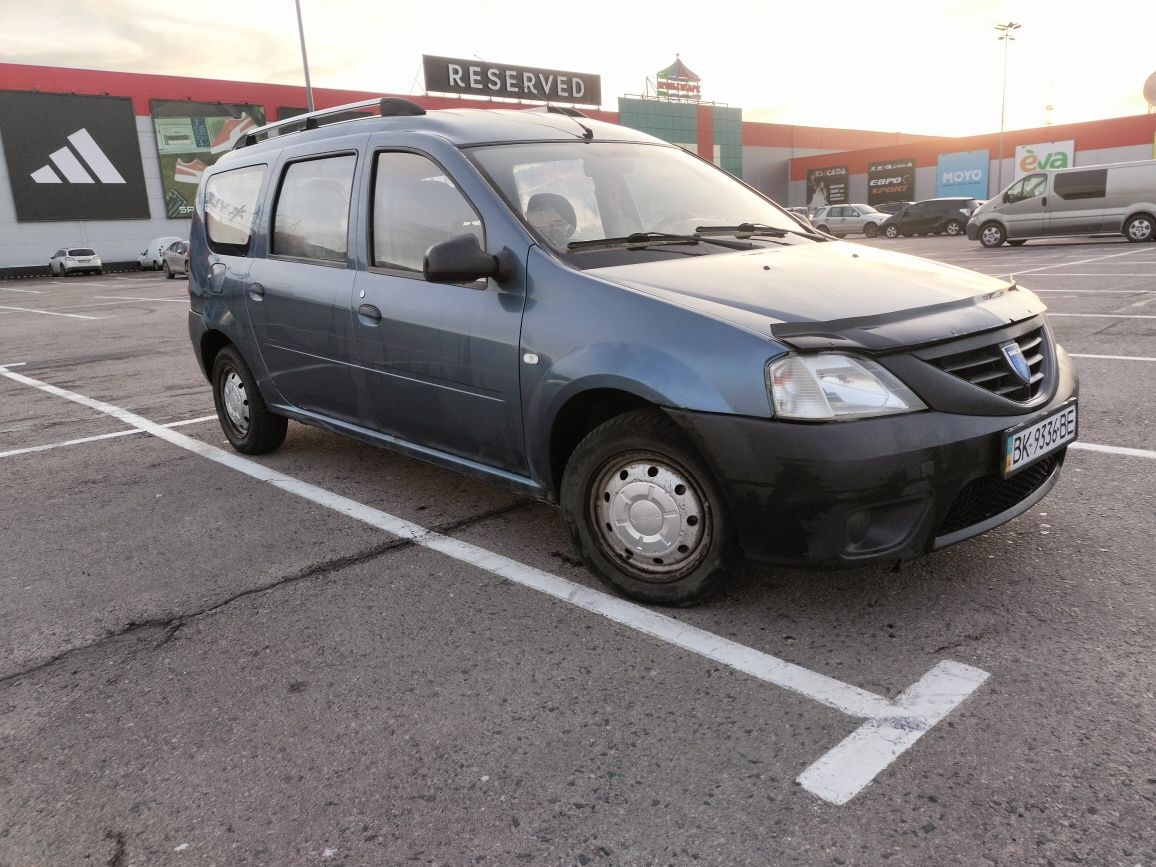 Dacia Logan продам