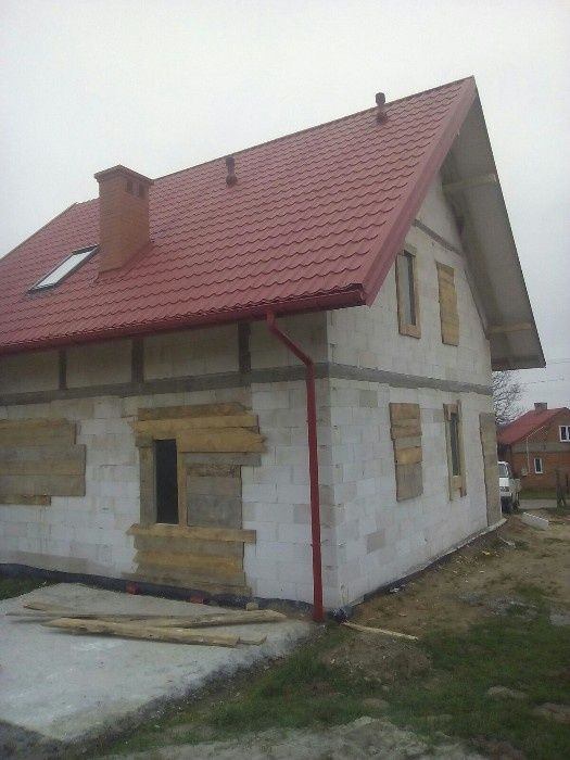 Budowa domów od fundamentu po dach