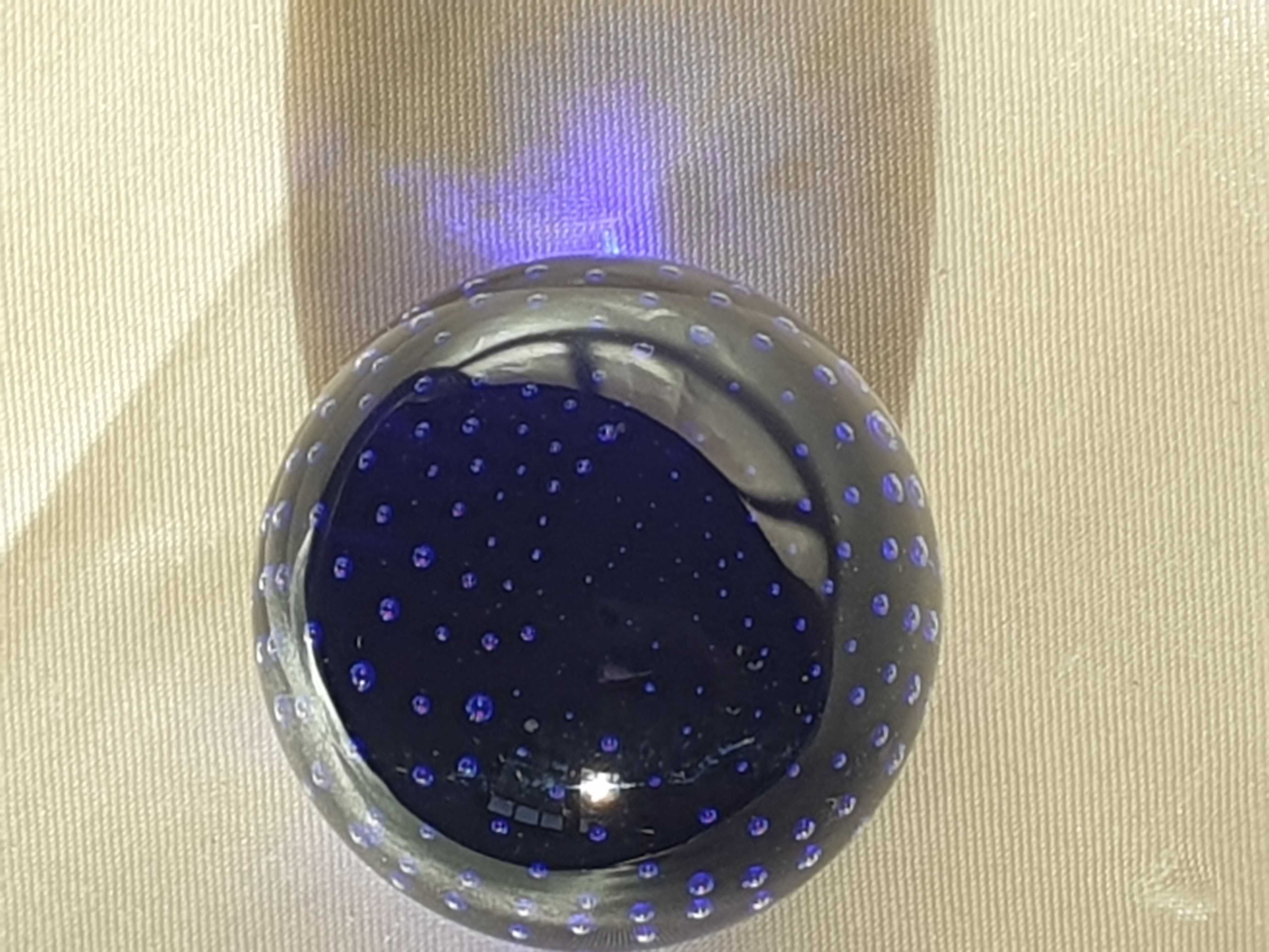 Pisa-Papéis Antigo em Cristal Azul