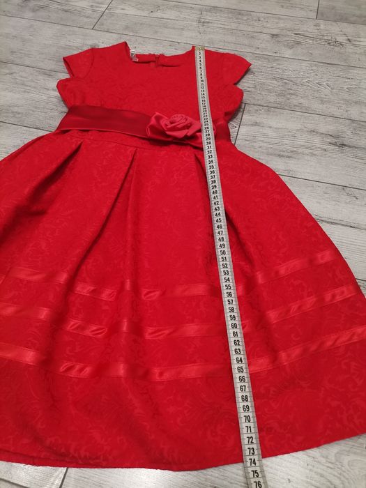 Платье нарядное рост 140