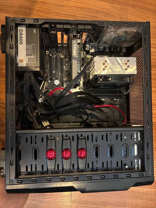 Computador fixo (Game PC)