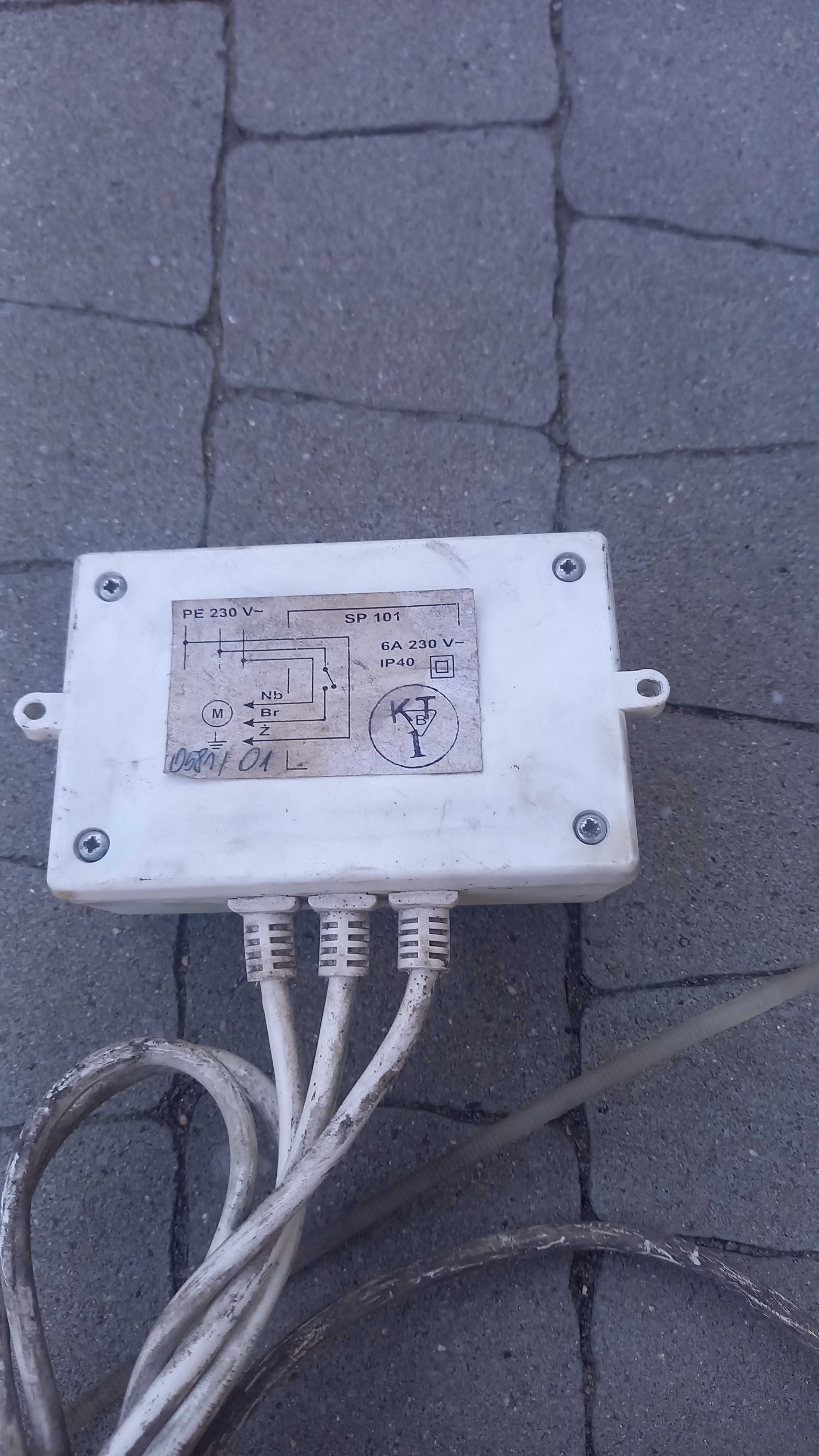 Sterownik LFP Leszno 101 do pompy CO / CWU – sprawny