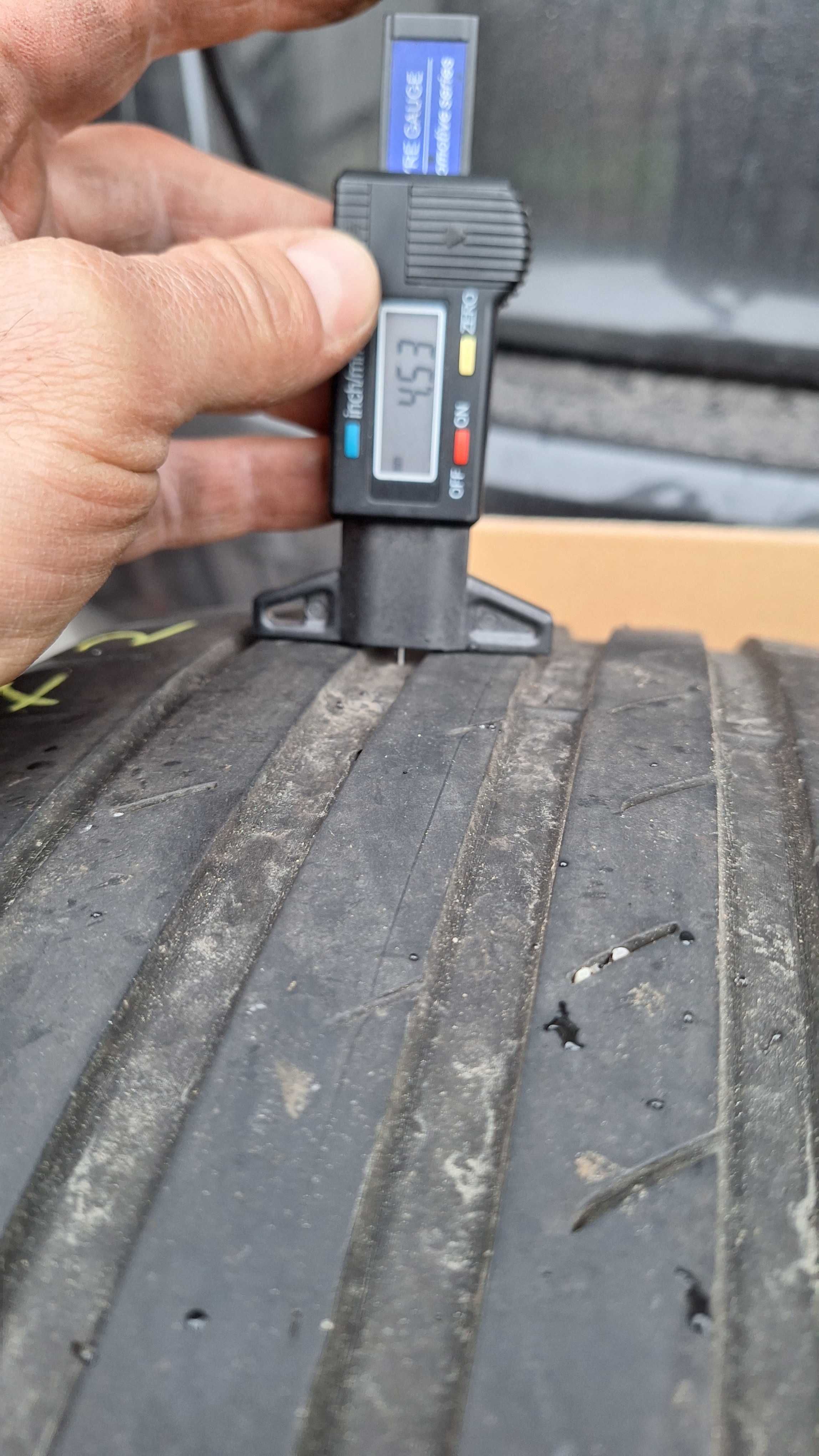 Opony Kumho Ecsta PS71  215/45ZR17