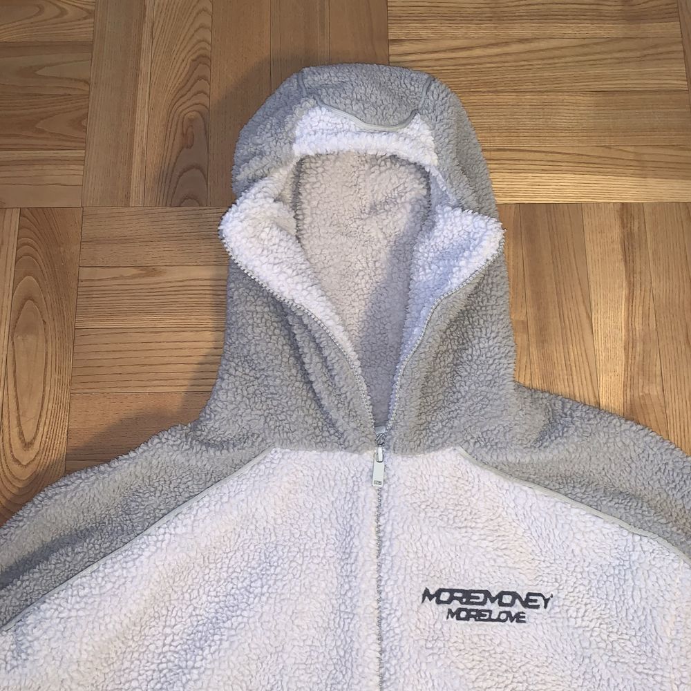 Bluza More Money More Love Multifaced Fleece Concrete L uniseks