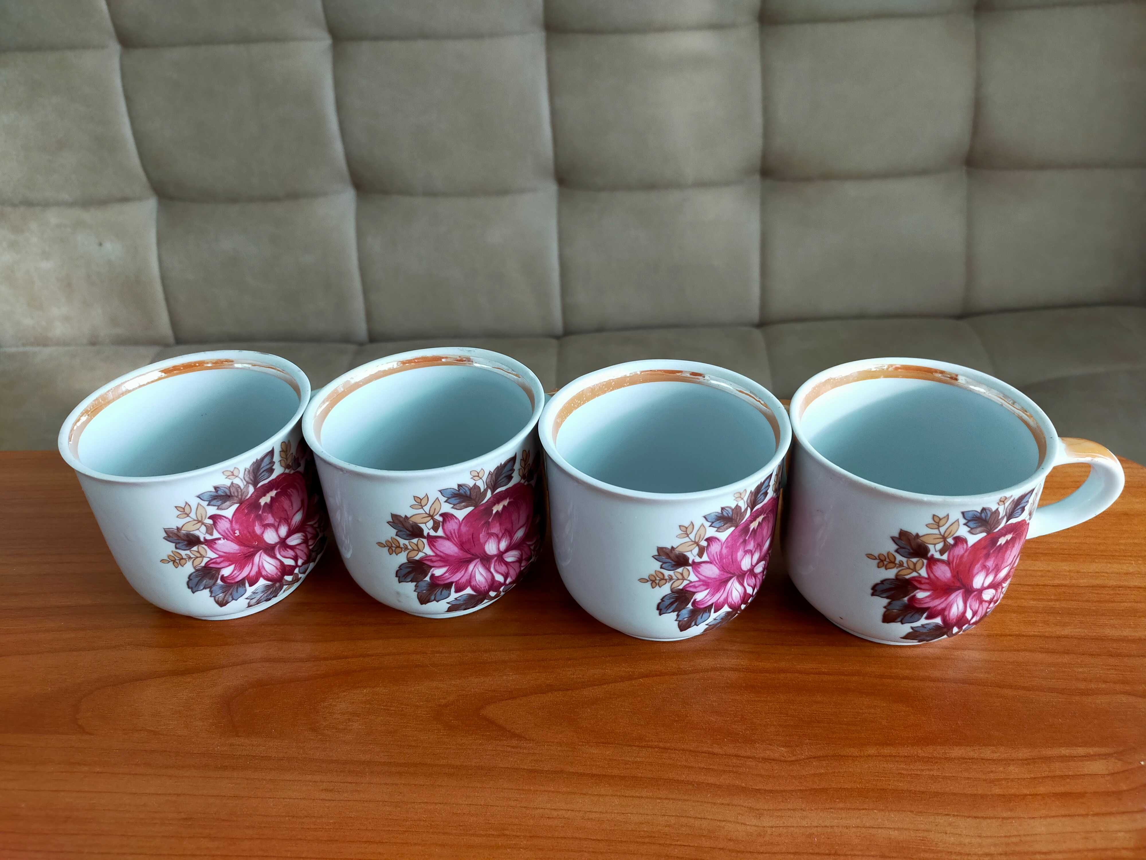 продам 4 новые чайные чашки