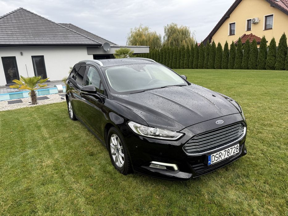 Ford Mondeo Mk5 Zadbany serwis Kombi 219tys Ambient light auto parkowa
