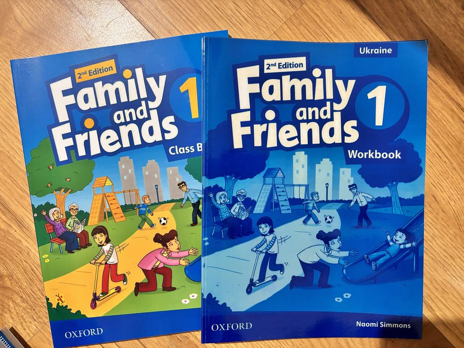 Family and Friends 1 (Class Book+Workbook)