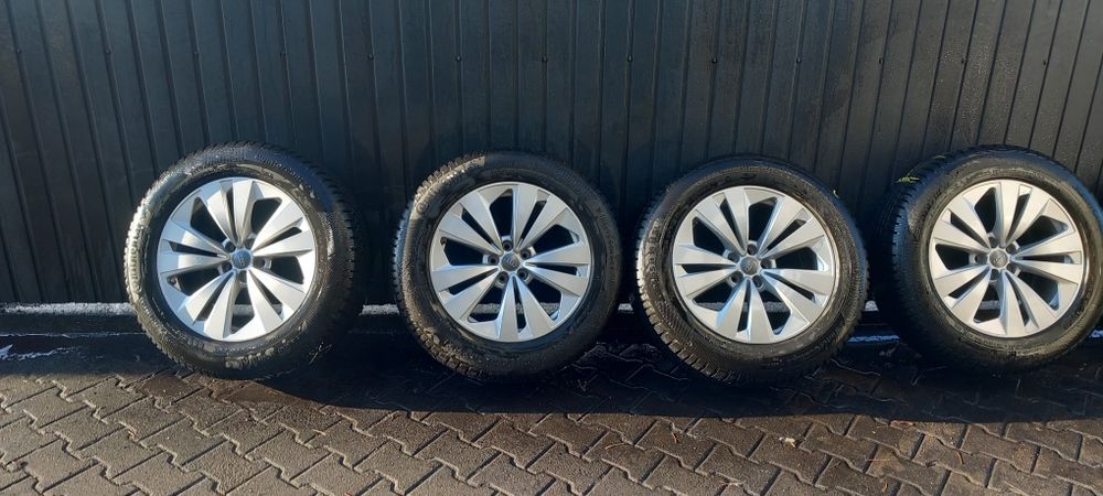 Felgi z oponami  continental orginał audi Q5 19 cali