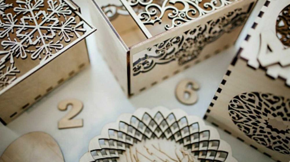 Лазерная резка и гравировка фанеры,акрила,дерева,картона,коже