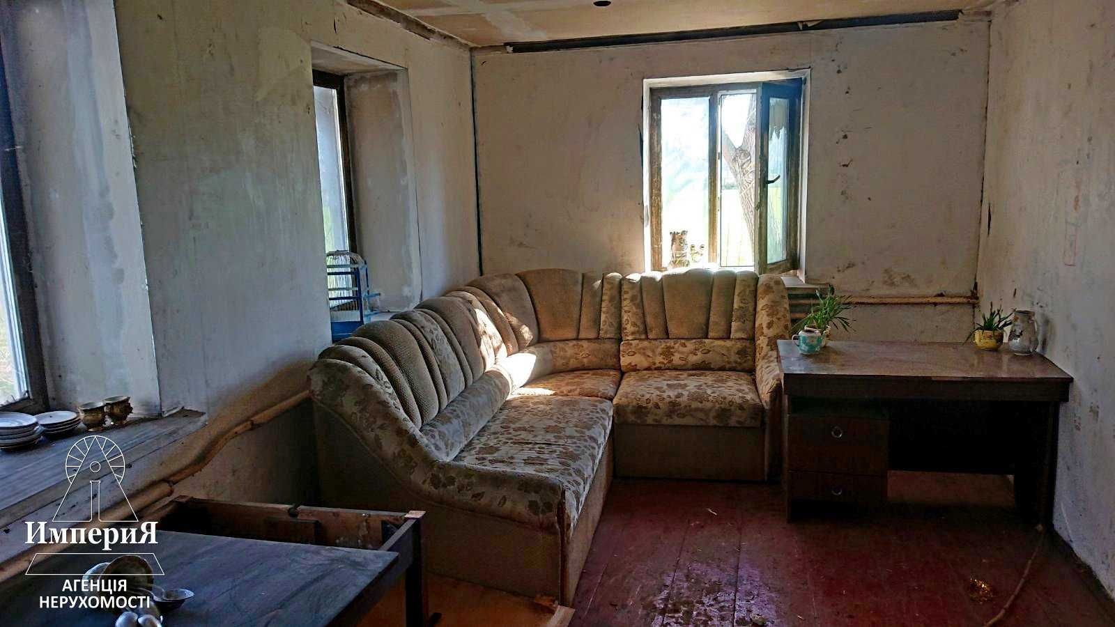 Будинок в селі Гостра Могила.Газ,світло,вода заведені.