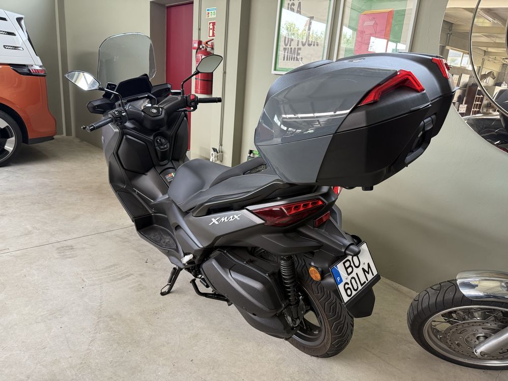 Yamaha X Max 300